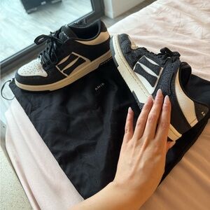 AMIRI Monochrome Low-Top Sneakers
